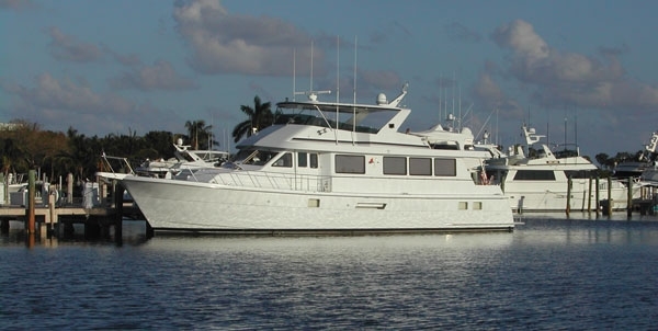 1998 Hatteras 74 Sport Deck Motor Yacht - Sold Boat