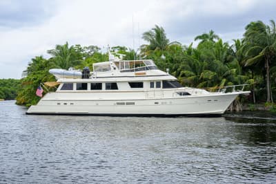 BOATZON | Hatteras 78 Cockpit Motor Yacht 1991