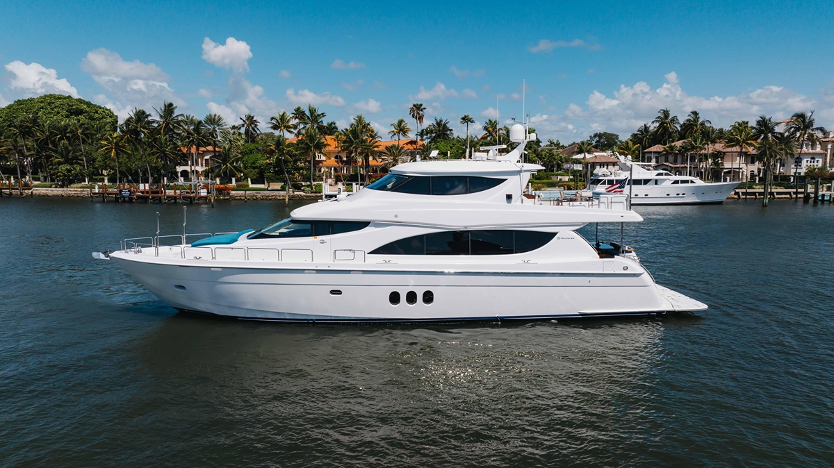 2014 Hatteras 80 Motor Yacht - Sold Boat