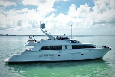 BOATZON | Hatteras 92 Cockpit Motor Yacht 2002 BOATZON | Hatteras 92 Cockpit Motor Yacht 2002