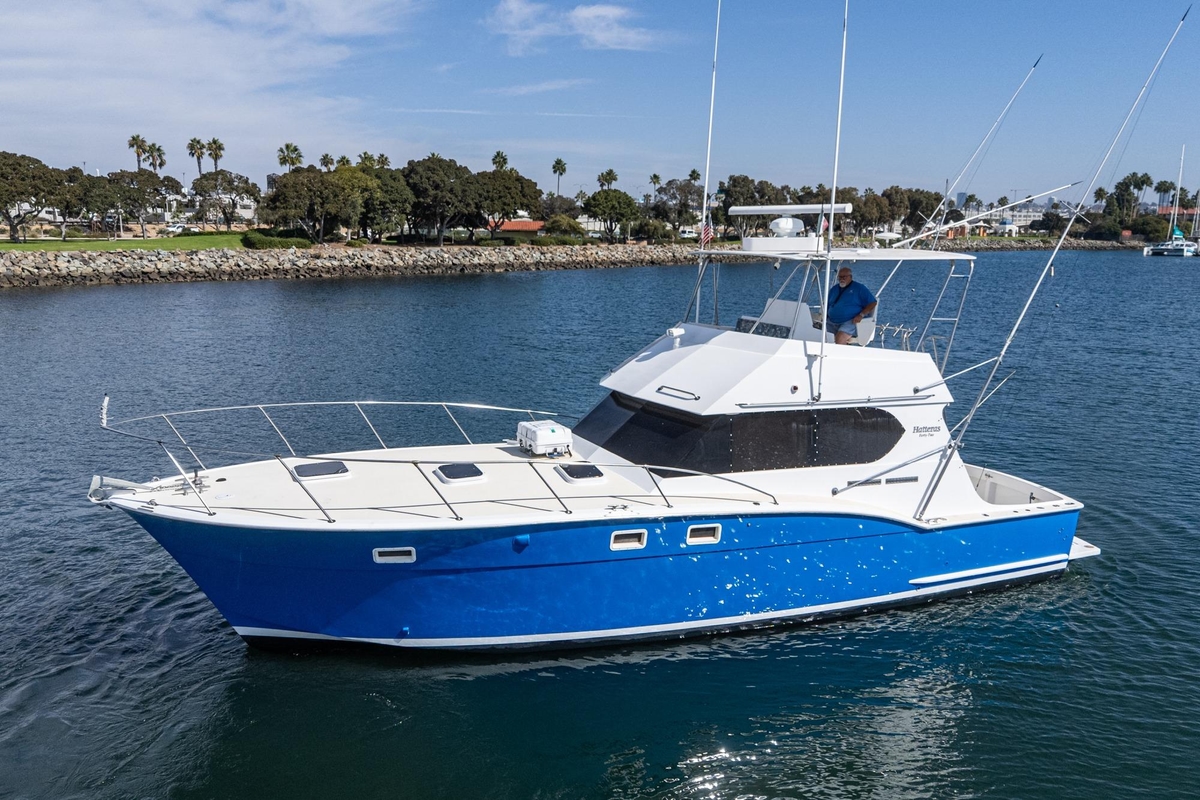 1974 Hatteras Covertible Sportfisher - Sold Boat