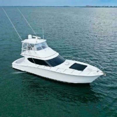BOATZON | Hatteras GT54 2013