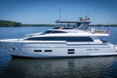 BOATZON | Hatteras M75 Panacera 2021