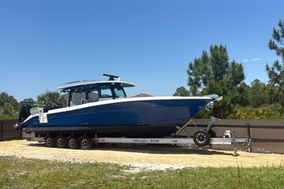 BOATZON | HCB 42 2017 BOATZON | HCB 42 2017
