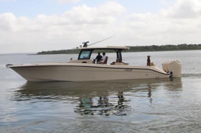 BOATZON | HCB 42 Lujo 2024 BOATZON | HCB 42 Lujo 2024