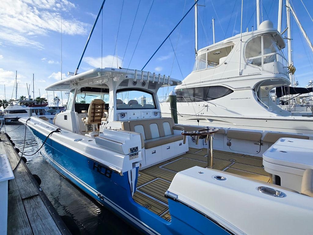 2023 HCB 53 Suenos - Sold Boat