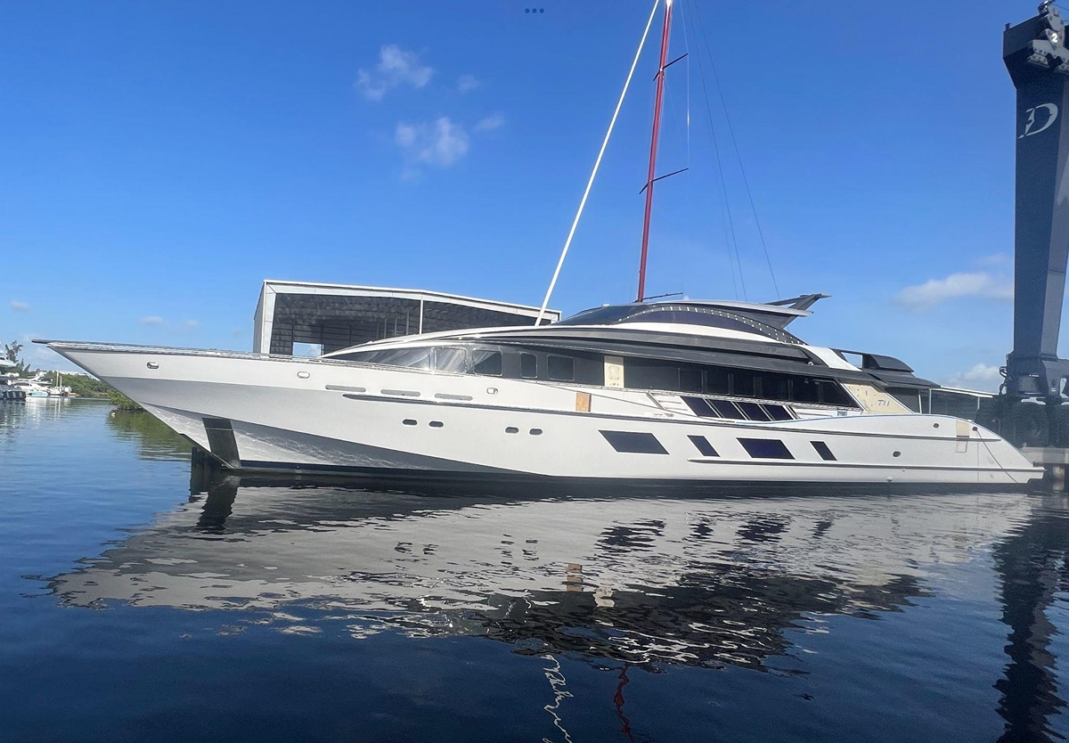1992 Heesen 141 Motor Yacht - Sold Boat