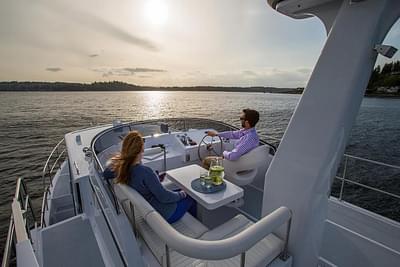BOATZON | Helmsman Trawlers 38E Pilothouse 2026 BOATZON | Helmsman Trawlers 38E Pilothouse 2026