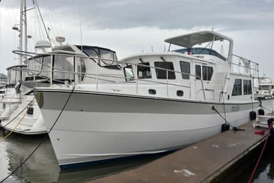 BOATZON | Helmsman Trawlers 43E PILOTHOUSE 2025