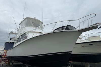BOATZON | Henriques 35 Sportfisherman 2003