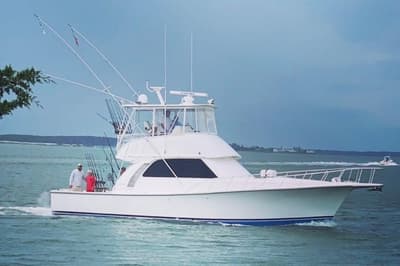 BOATZON | Henriques 42 Sportfisherman 2011