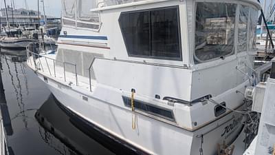 BOATZON | Heritage East 40 Sundeck 1986 BOATZON | Heritage East 40 Sundeck 1986