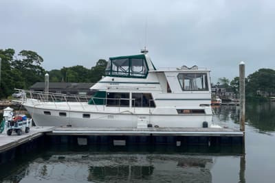BOATZON | Heritage East 40 Sundeck 1987