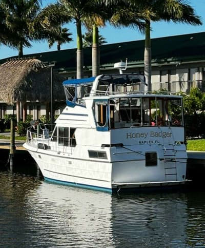 BOATZON | Heritage East Sundeck 36 1986