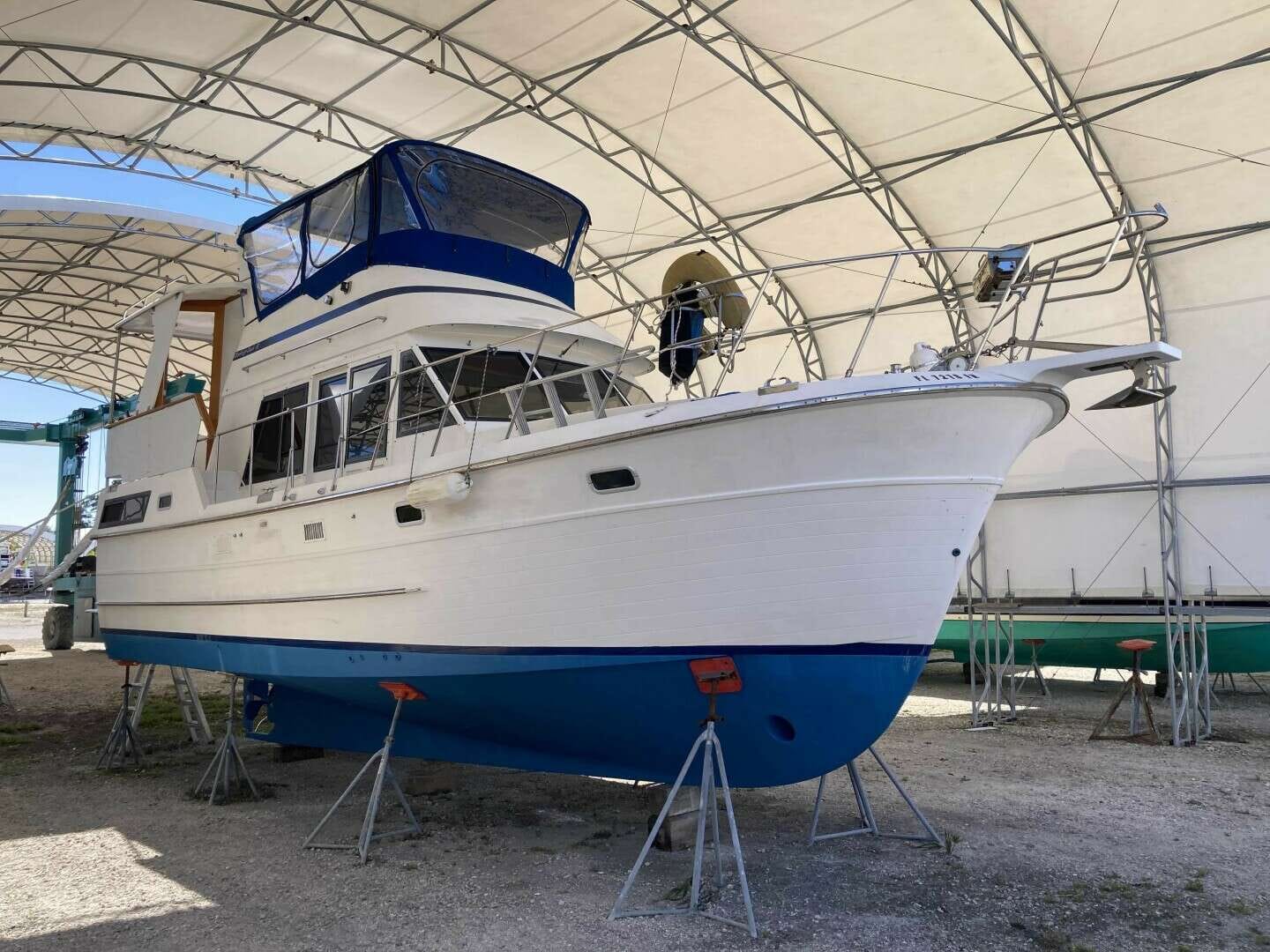 Used Heritage East Sundeck 36 1986 for sale in Punta Gorda