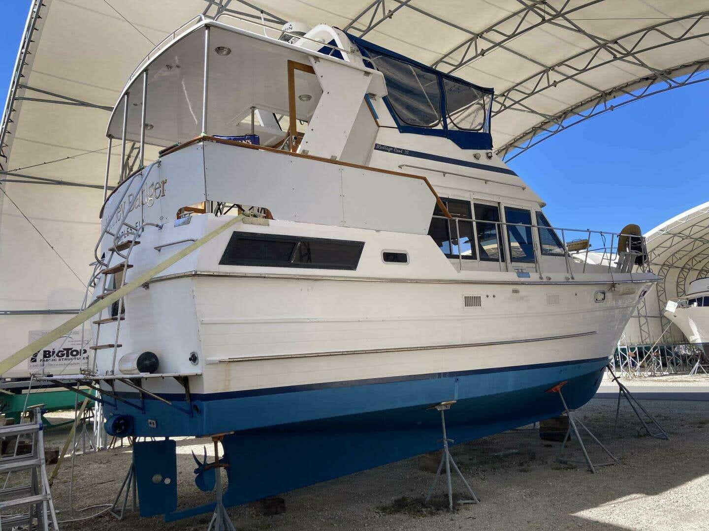 Used Heritage East Sundeck 36 1986 for sale in Punta Gorda