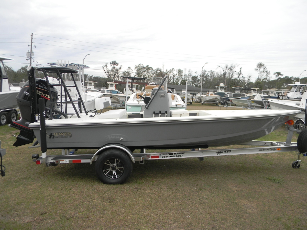 2025 Hewes 18 Redfisher - Sold Boat