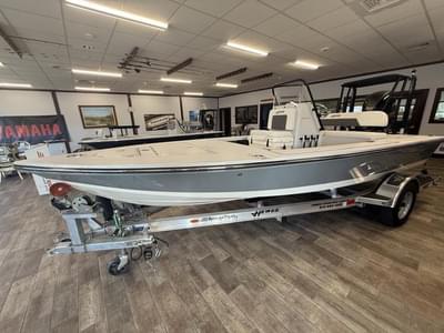 BOATZON | Hewes 18 Redfisher 2025