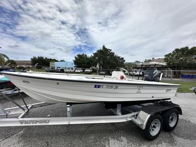 BOATZON | Hewes Bayfisher 1997