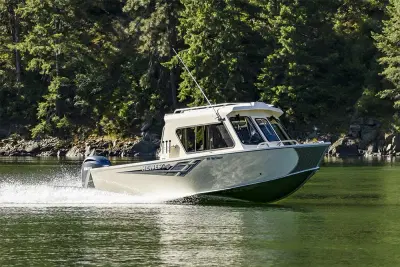 BOATZON | Hewes Craft 210 SEA RUNNER HT 2026