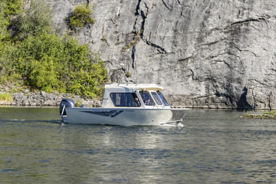 BOATZON | Hewes Craft Sea Runner 210 ET Hardtop 2026