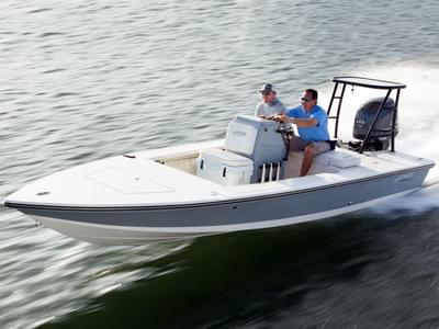 BOATZON | Hewes Redfisher 18 2014