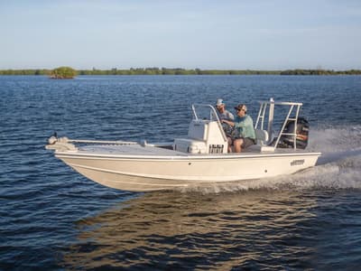 BOATZON | Hewes Redfisher 18 2023