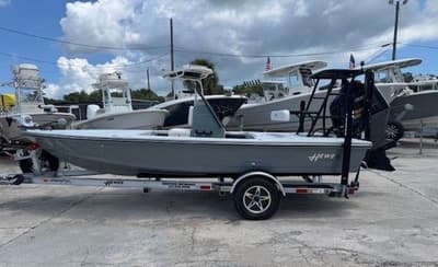 BOATZON | Hewes Redfisher 18 2026