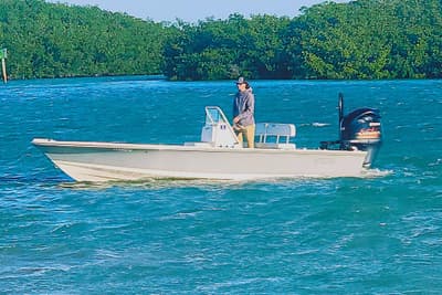 BOATZON | Hewes Redfisher 21 2021