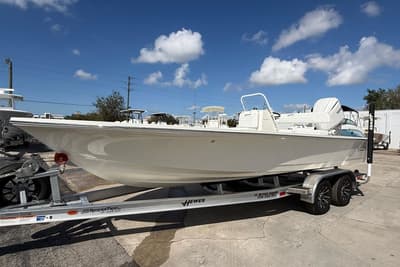 BOATZON | Hewes Redfisher 21 2026