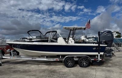 BOATZON | Hewes Redfisher 21 2026