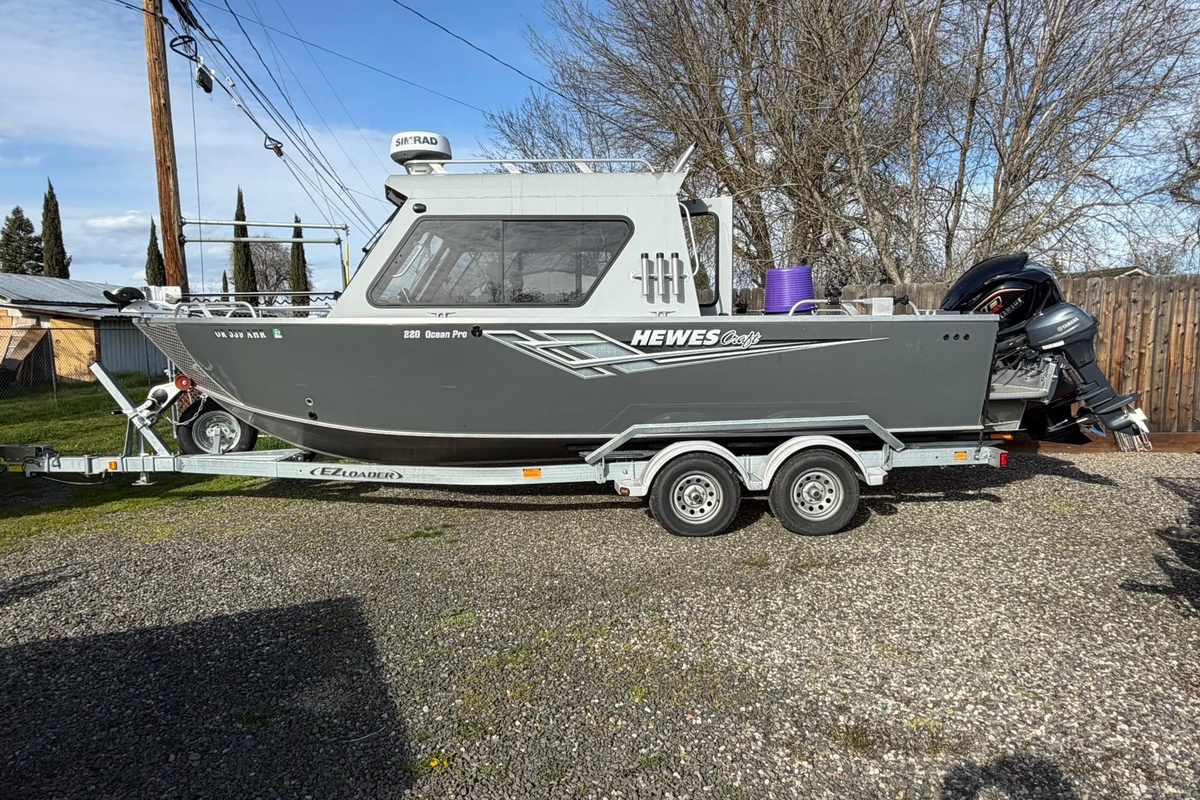 2022 Hewescraft 220 Ocean Pro Hardtop - Sold Boat