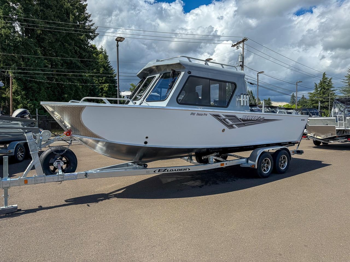 2025 Hewescraft 240 Ocean Pro HT - Sold Boat