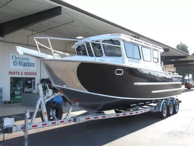 BOATZON | Hewescraft 270 Pacific Explorer 2026