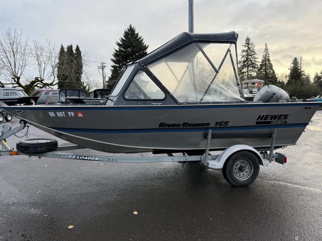 1998 Hewescraft River Runner 16 - Sold Boat