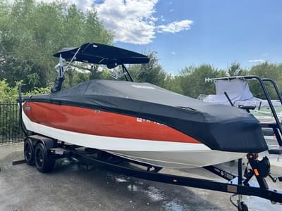 BOATZON | Heyday Wake Boats WTSURF 2018