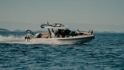 BOATZON | Highfield ADV9 2026