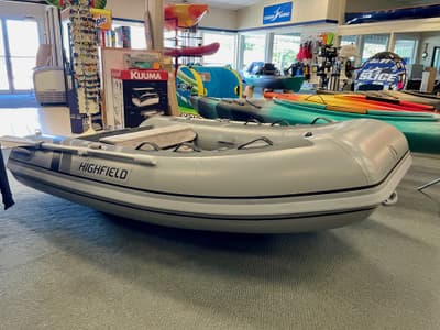 BOATZON | Highfield Boats CL260 2026