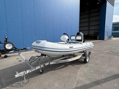 BOATZON | Highfield CL360 2025