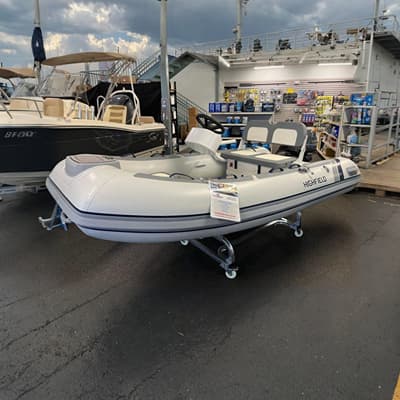 BOATZON | Highfield Classic 310 FCT 2026