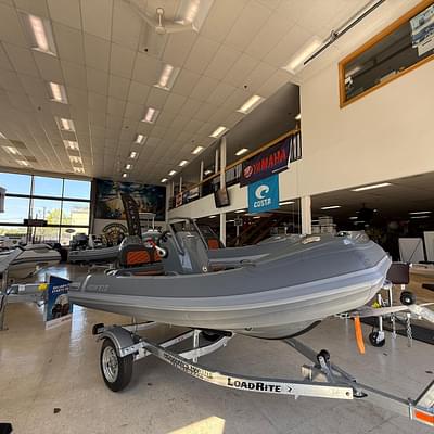 BOATZON | Highfield Sport 360 2025