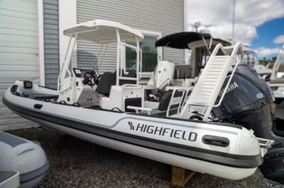 BOATZON | Highfield Sport 560 2025
