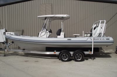 BOATZON | Highfield Sport 760 2024