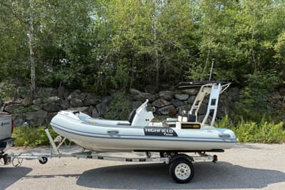 BOATZON | Highfield Velox 420 2026