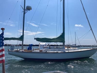 BOATZON | Hinckley Bermuda 40 Yawl Mark III 1974 BOATZON | Hinckley Bermuda 40 Yawl Mark III 1974