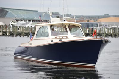 BOATZON | Hinckley Picnic Boat 37 MKIII 2009