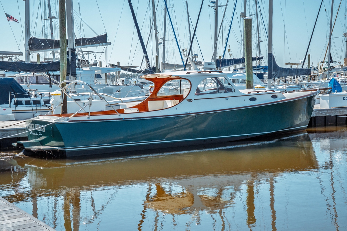 2000 Hinckley Picnic Boat Classic - Sold Boat