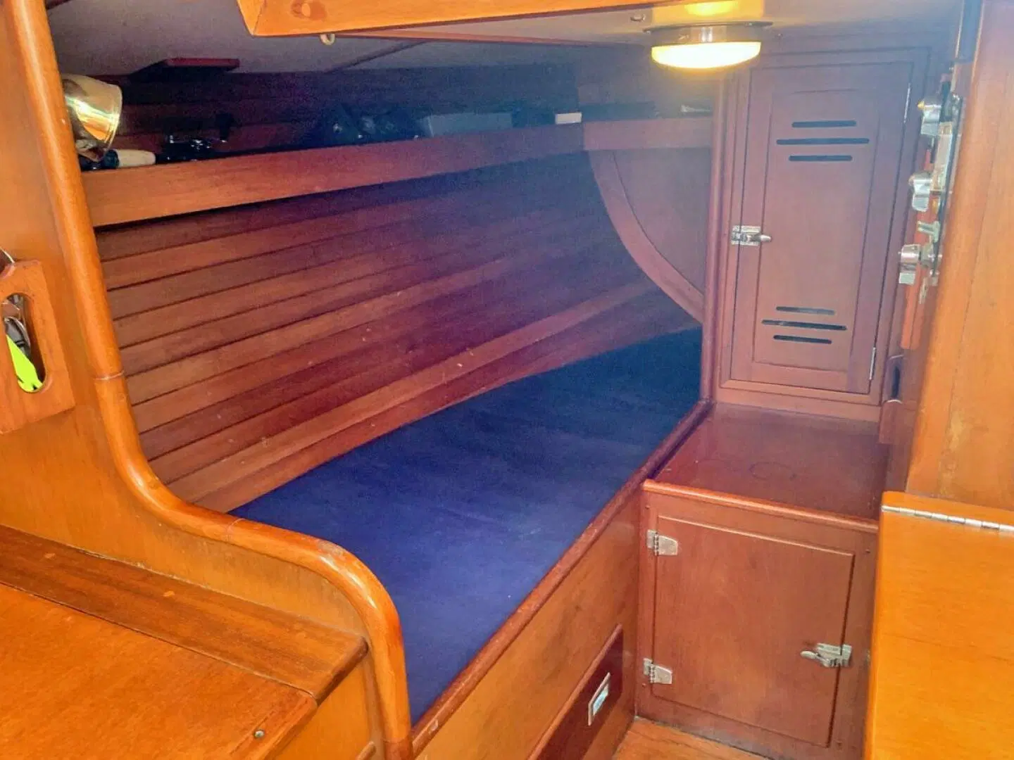 Hinckley Souwester 42 Sloop 1983