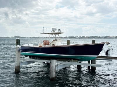 BOATZON | Hinckley Talaria 29C 2002