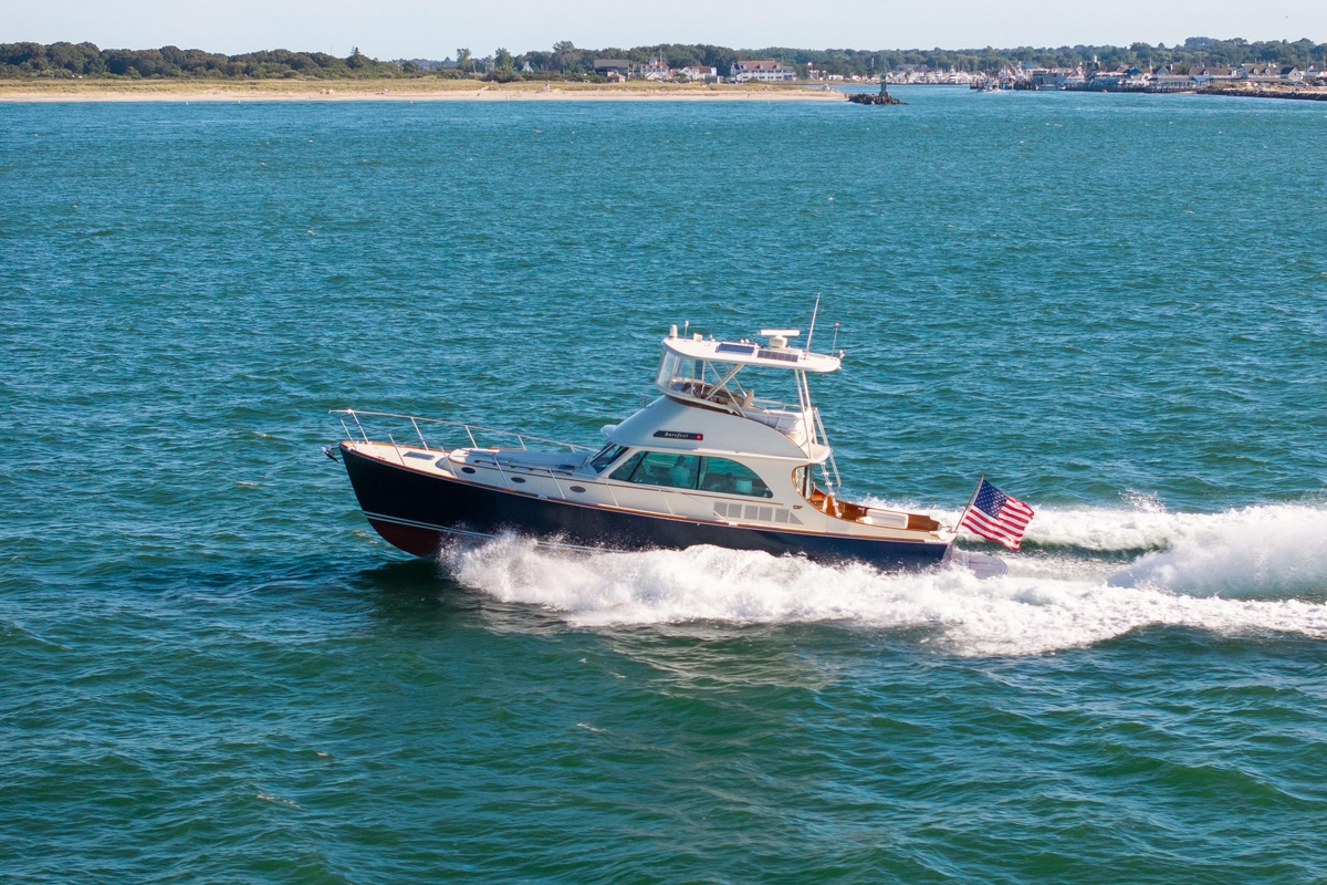 2014 Hinckley Talaria 48 Flybridge - Sold Boat